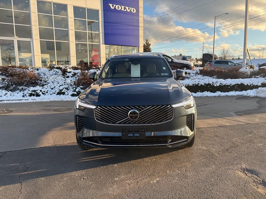 used 2025 Volvo XC90 car, priced at $52,947