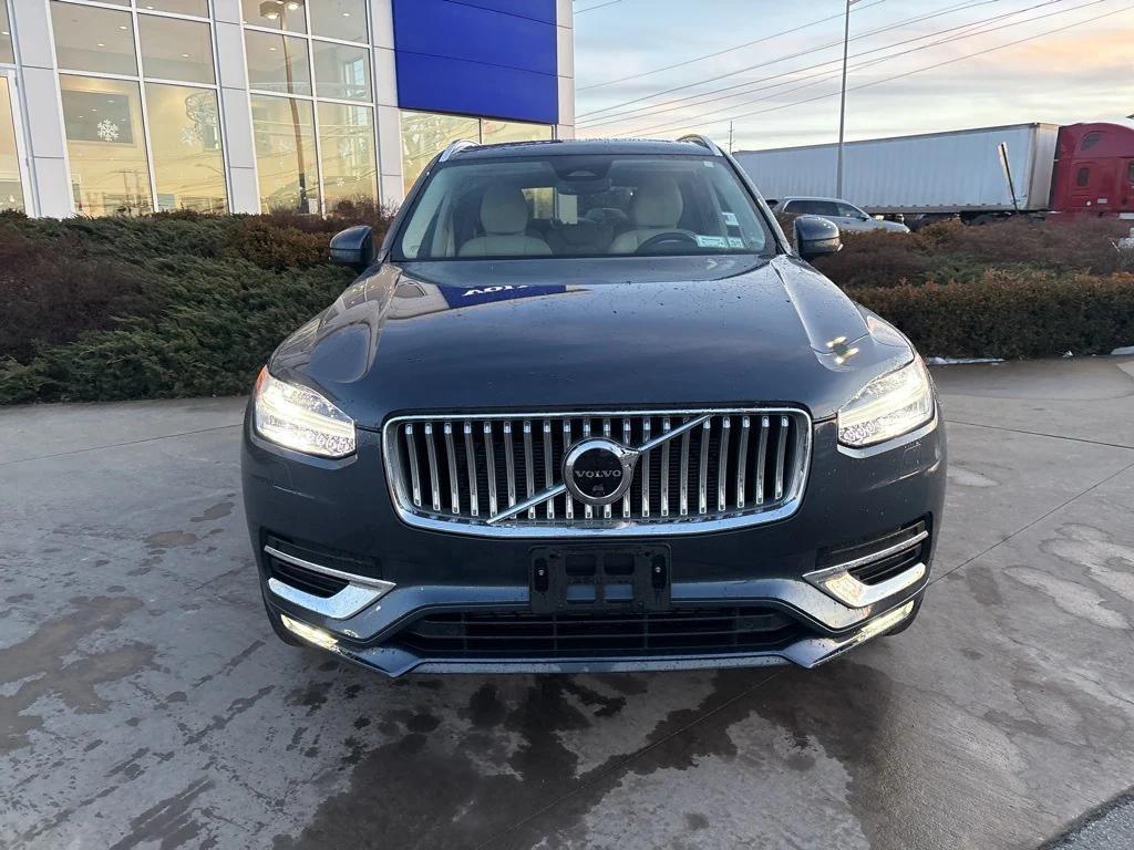 used 2023 Volvo XC90 car, priced at $39,638