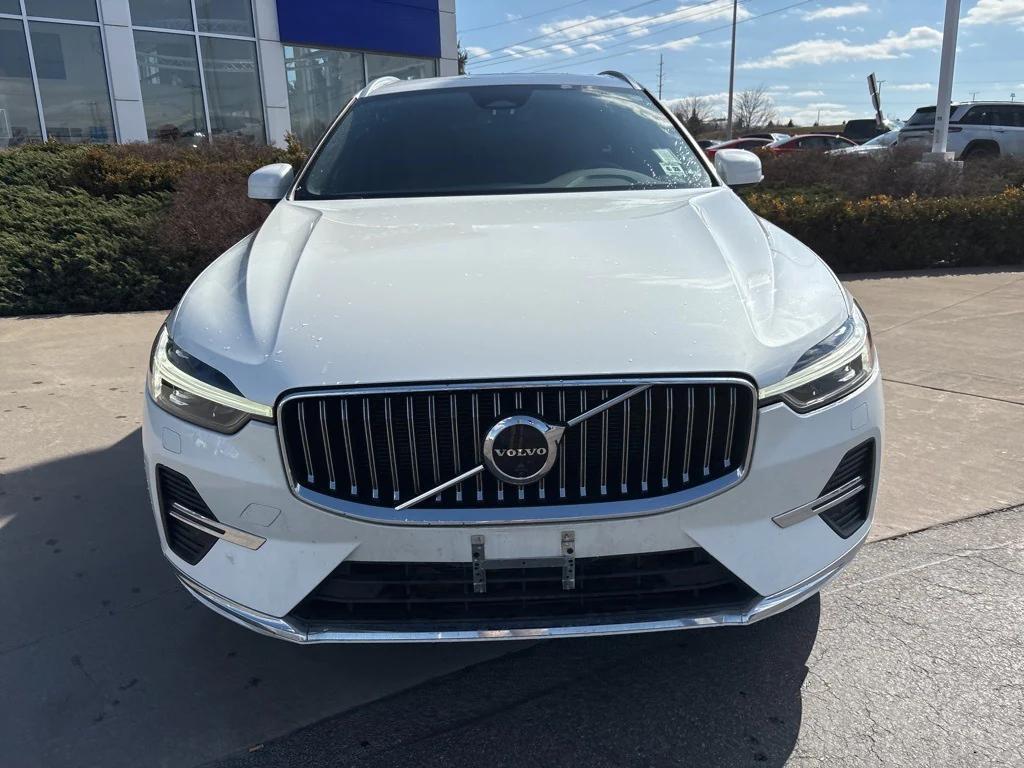 used 2023 Volvo XC60 car, priced at $30,560