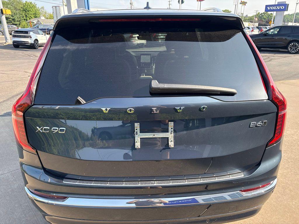 new 2026 Volvo XC90 car, priced at $68,680