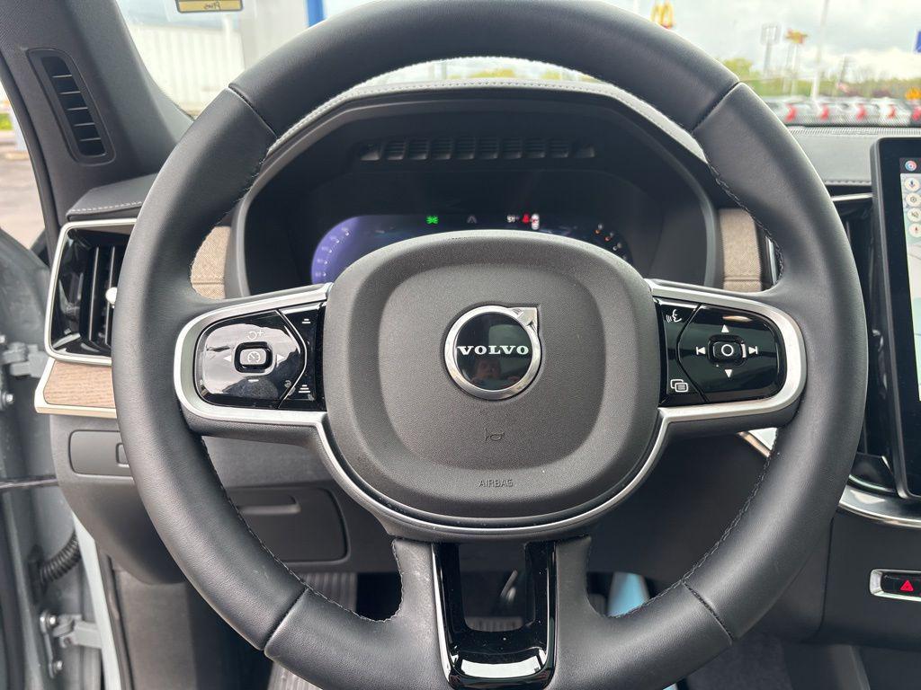 used 2026 Volvo XC90 car, priced at $62,995