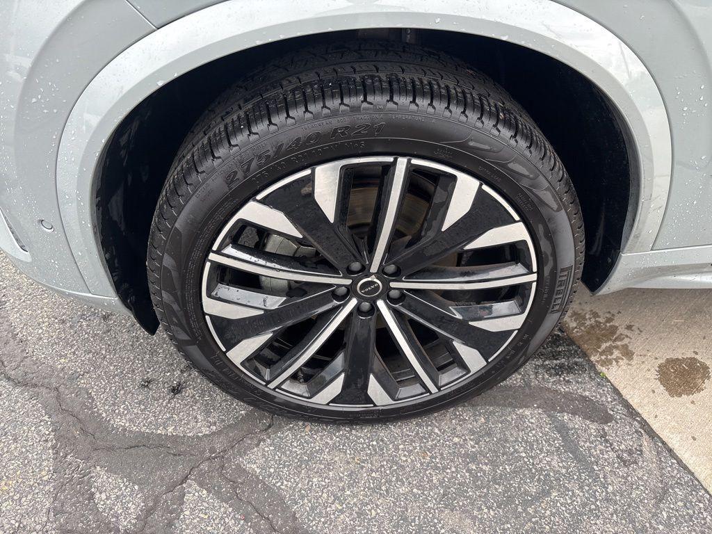 used 2026 Volvo XC90 car, priced at $62,995