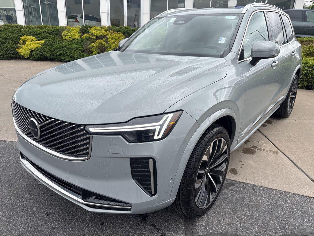 used 2026 Volvo XC90 car, priced at $62,995