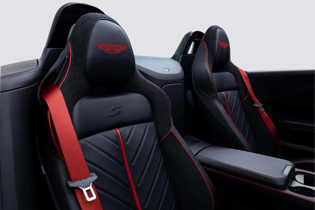 new 2026 Aston Martin Vantage car, priced at $251,300