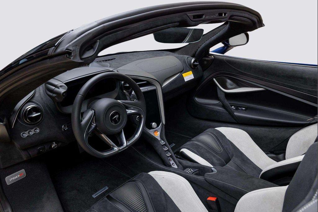 new 2026 McLaren 750S car, priced at $411,900