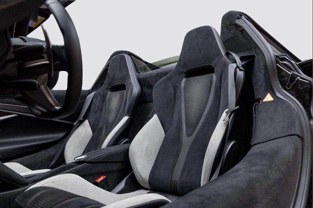 new 2026 McLaren 750S car, priced at $411,900