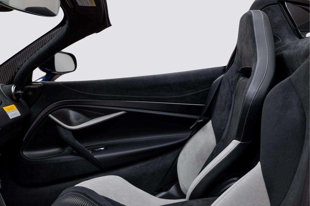 new 2026 McLaren 750S car, priced at $411,900