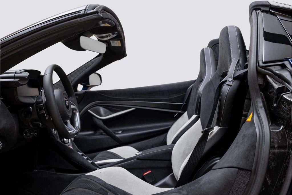 new 2026 McLaren 750S car, priced at $411,900