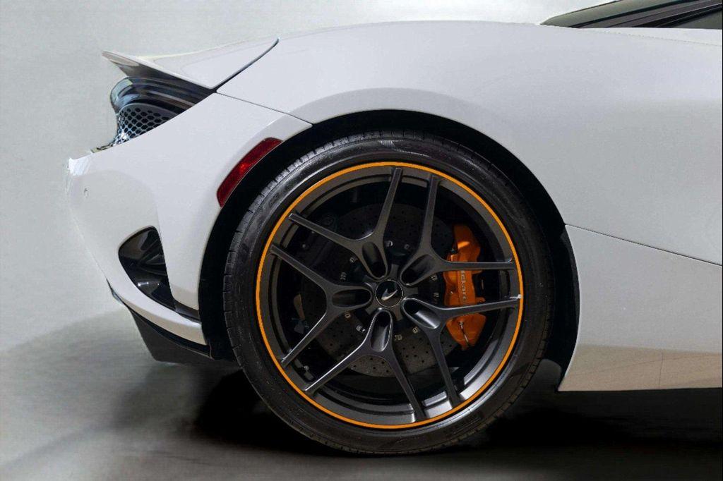 new 2026 McLaren 750S car, priced at $408,400