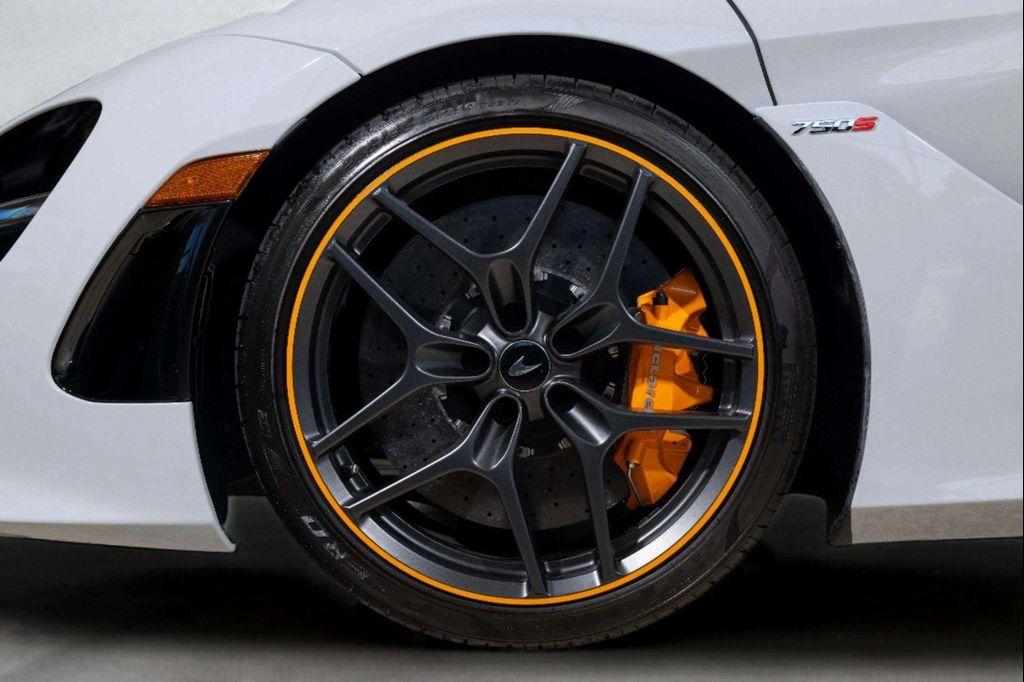 new 2026 McLaren 750S car, priced at $408,400