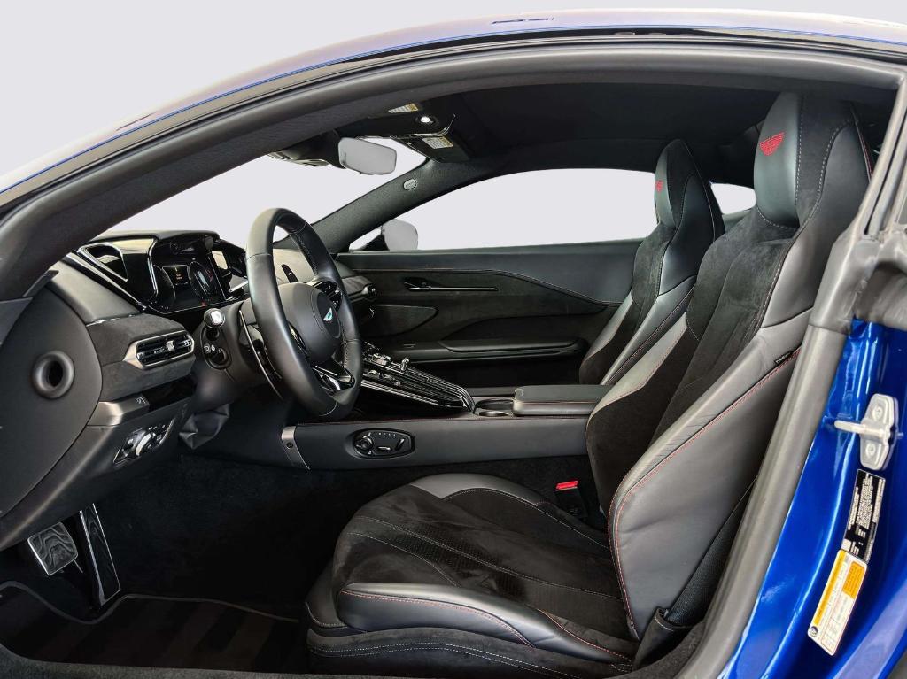 used 2025 Aston Martin Vantage car, priced at $198,888