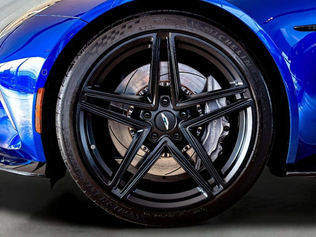 used 2025 Aston Martin Vantage car, priced at $198,888