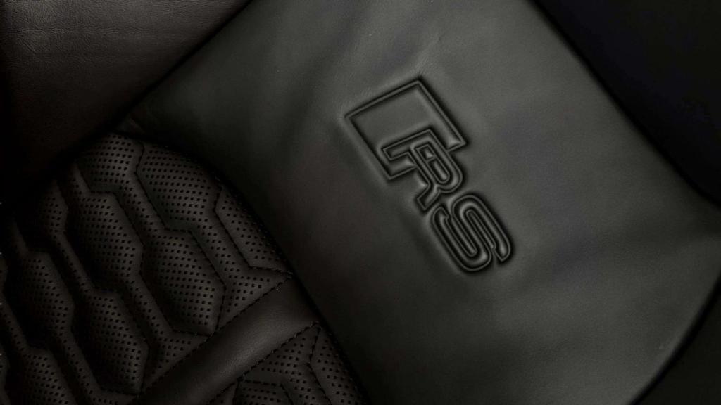 used 2023 Audi RS 6 Avant car, priced at $105,888