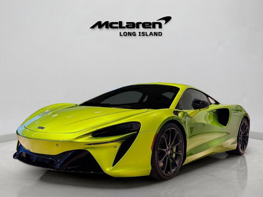 new 2026 McLaren Artura car, priced at $283,550