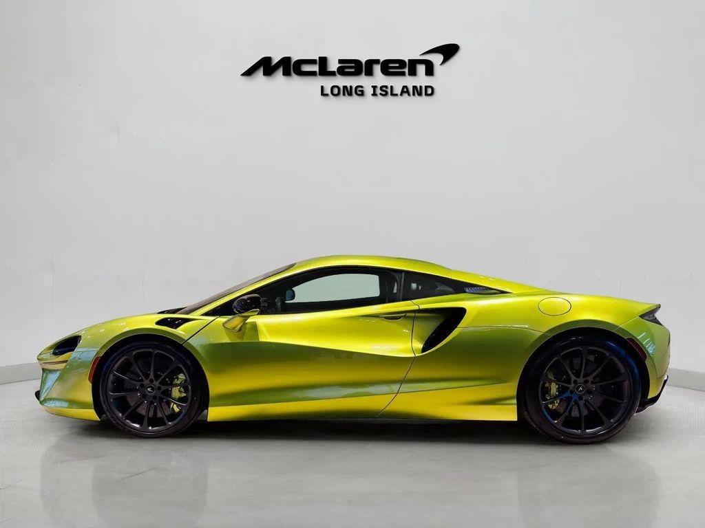 new 2026 McLaren Artura car, priced at $283,550