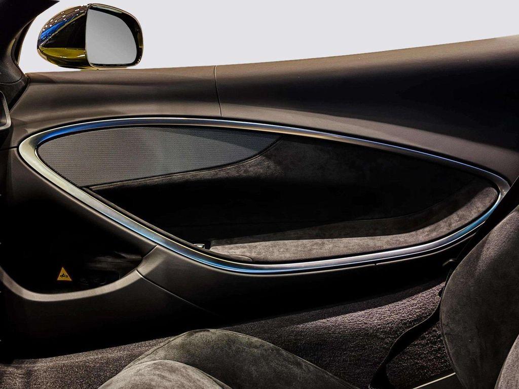 new 2026 McLaren Artura car, priced at $283,550