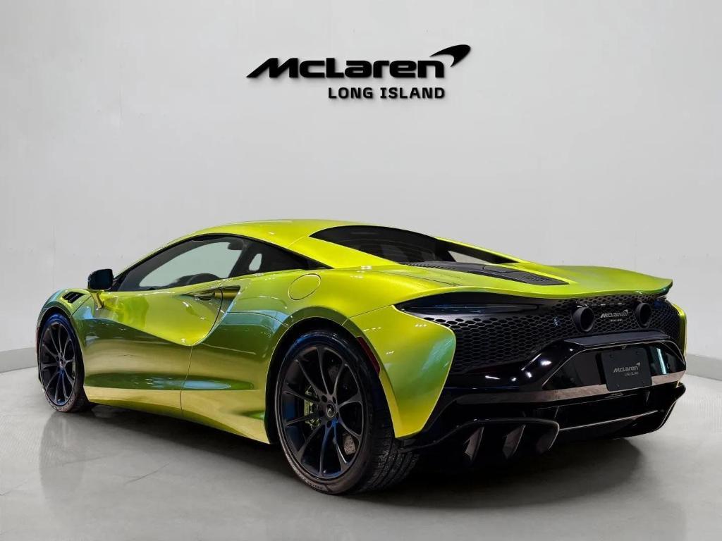 new 2026 McLaren Artura car, priced at $283,550