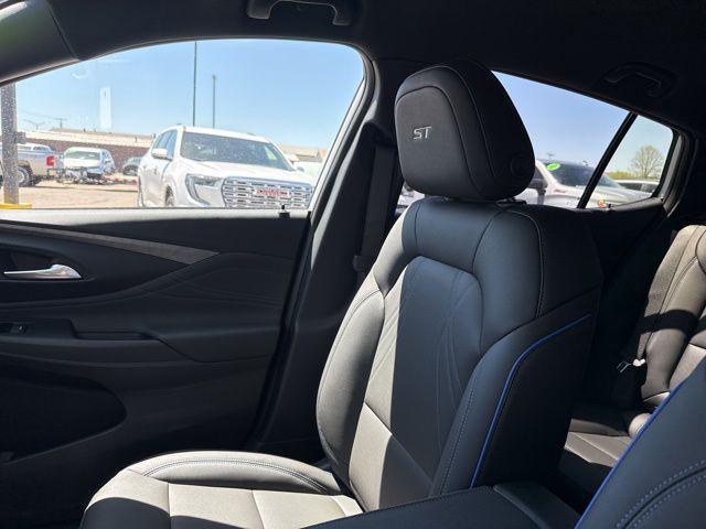 new 2026 Buick Envista car, priced at $29,285