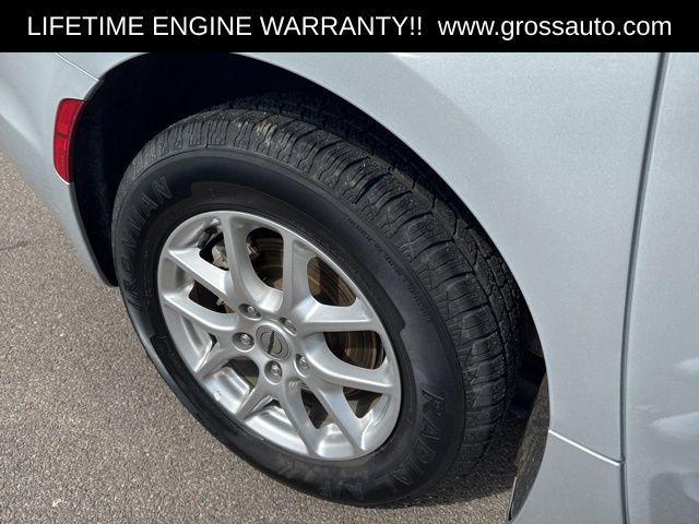 used 2023 Chrysler Pacifica car, priced at $23,470