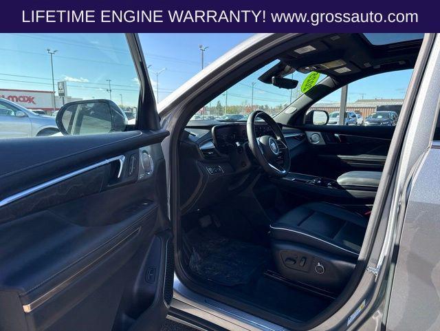used 2025 Buick Enclave car, priced at $49,770