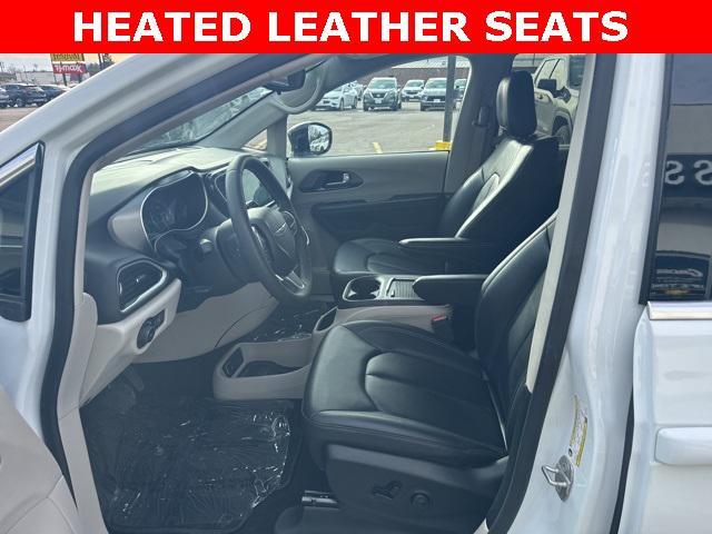 used 2024 Chrysler Pacifica car, priced at $28,470