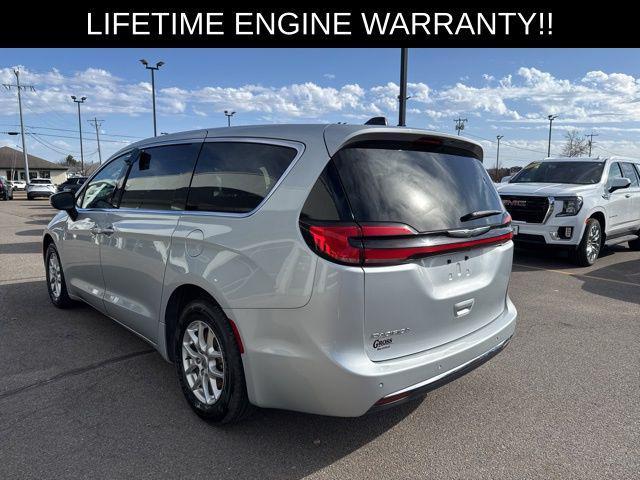 used 2023 Chrysler Pacifica car, priced at $23,470