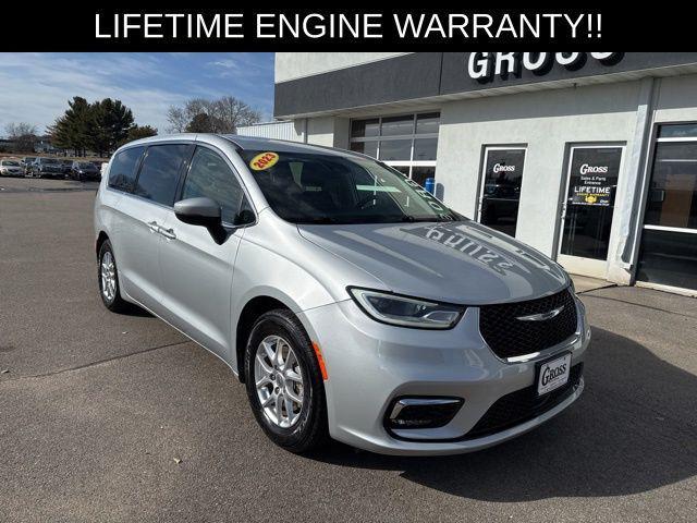 used 2023 Chrysler Pacifica car, priced at $23,470