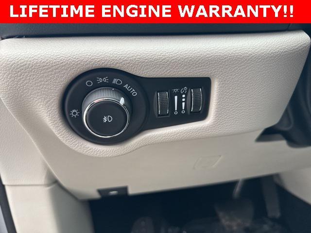 used 2024 Chrysler Pacifica car, priced at $28,470