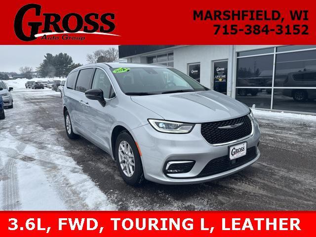 used 2024 Chrysler Pacifica car, priced at $28,470
