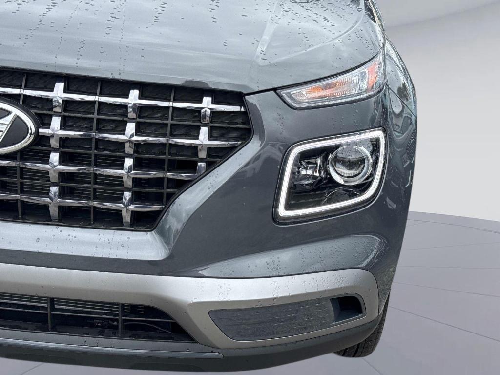 used 2025 Hyundai Venue car, priced at $21,595