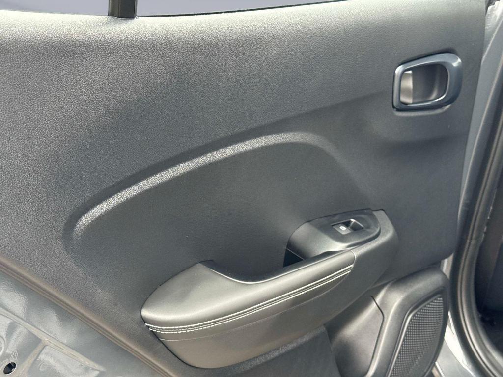 used 2025 Hyundai Venue car, priced at $21,595