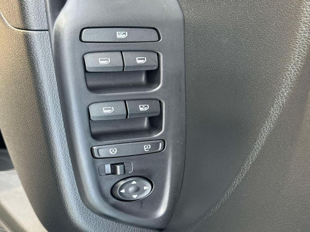 used 2025 Hyundai Venue car, priced at $20,495