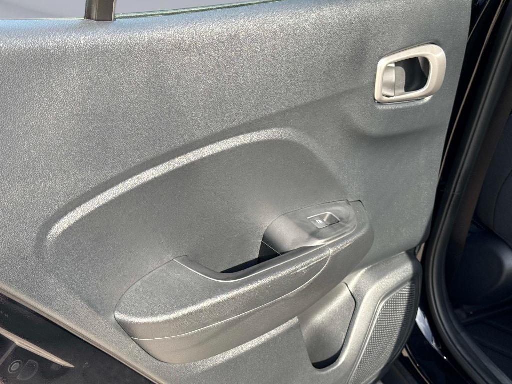 used 2025 Hyundai Venue car, priced at $20,495