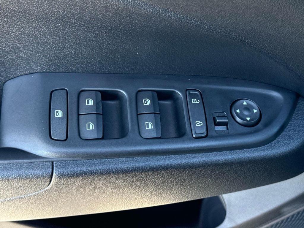 used 2025 Hyundai Venue car, priced at $20,495