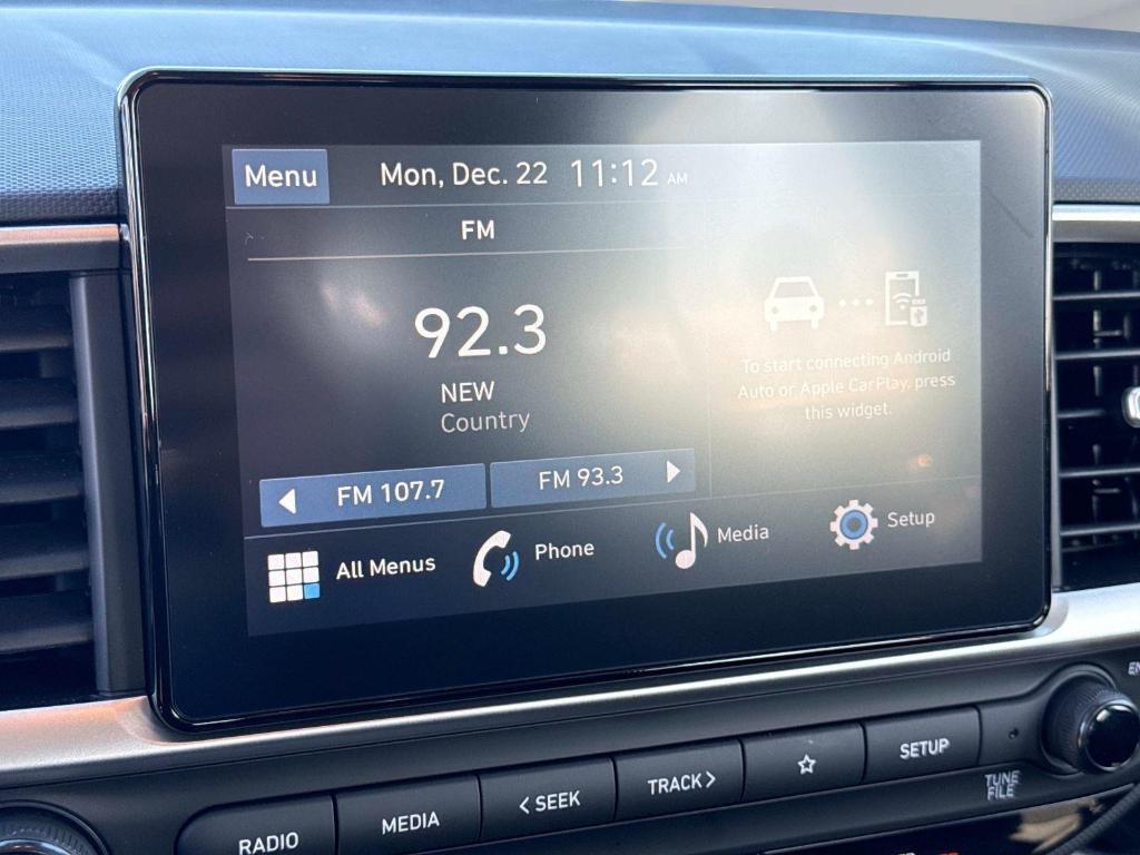 used 2025 Hyundai Venue car, priced at $20,495