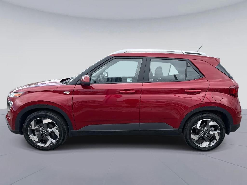 used 2025 Hyundai Venue car, priced at $21,595