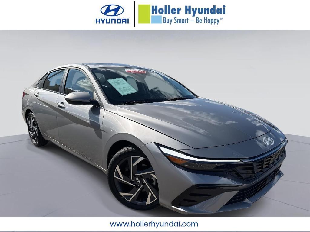 used 2025 Hyundai Elantra car, priced at $21,995