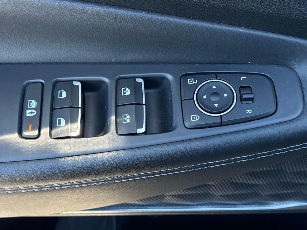 used 2022 Hyundai Santa Fe car, priced at $19,595