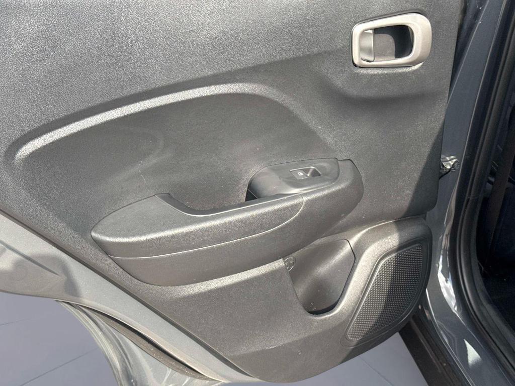 used 2025 Hyundai Venue car, priced at $19,995