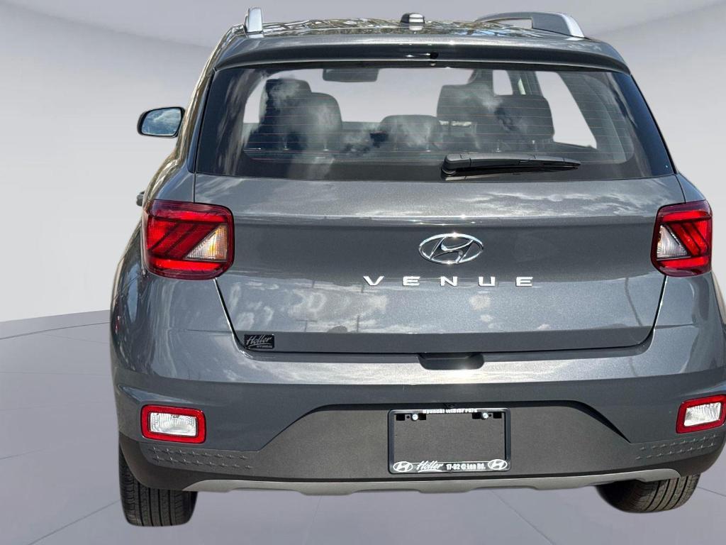 used 2025 Hyundai Venue car, priced at $19,995