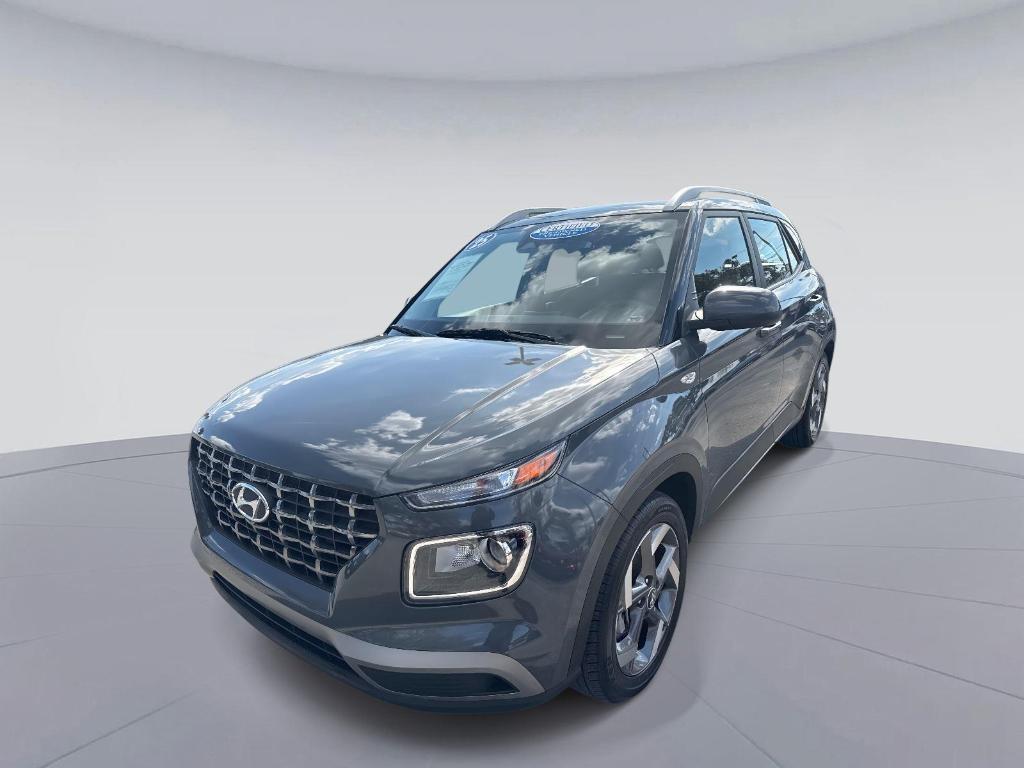 used 2025 Hyundai Venue car, priced at $19,995