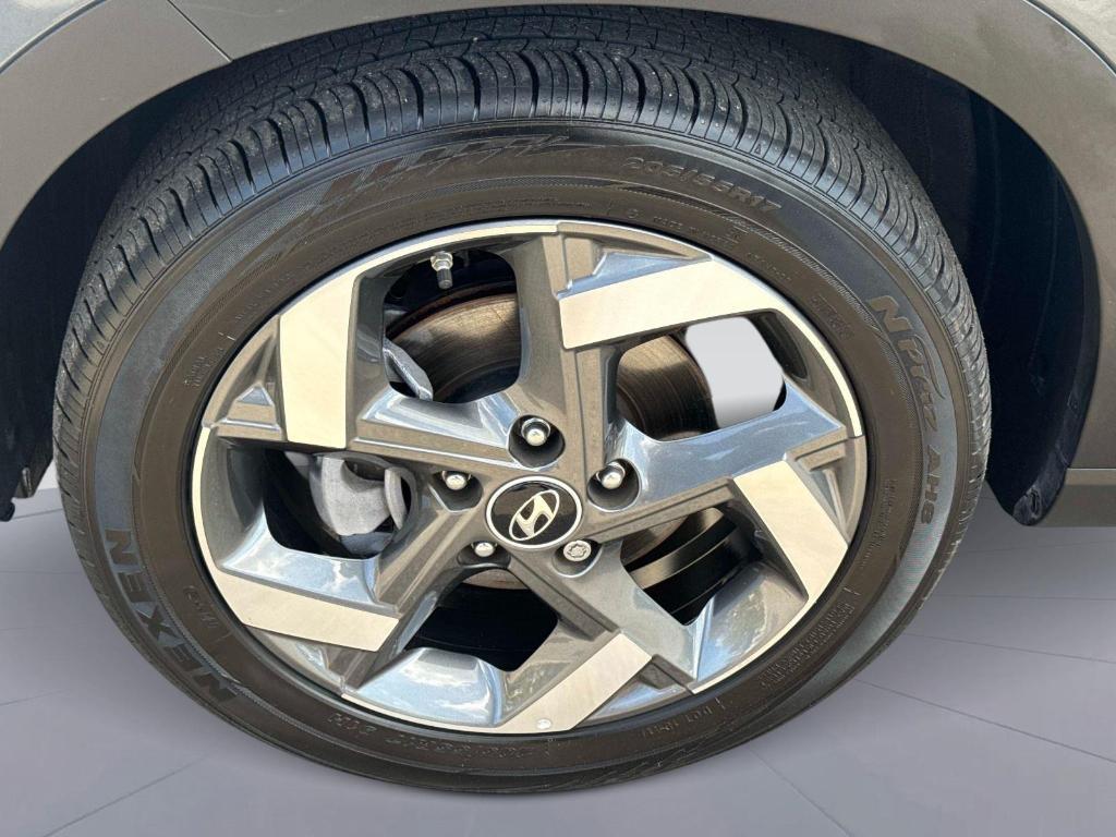 used 2025 Hyundai Venue car, priced at $19,995