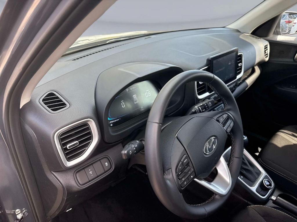 used 2025 Hyundai Venue car, priced at $19,995