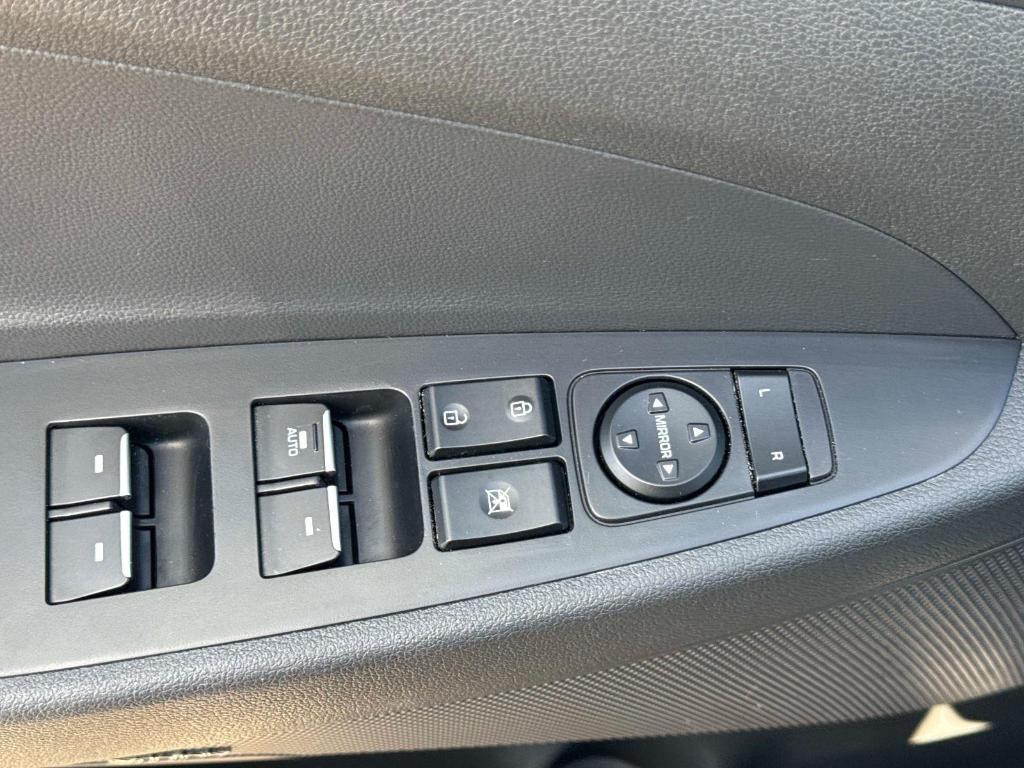 used 2021 Hyundai Tucson car, priced at $22,995