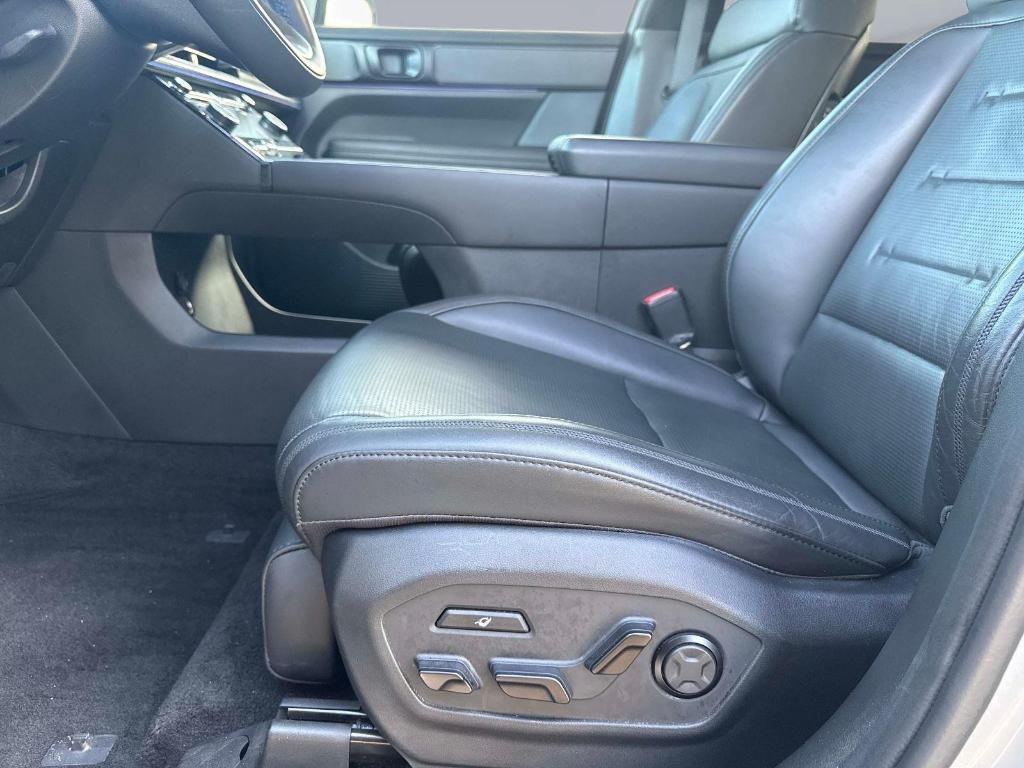 used 2024 Hyundai Santa Fe car, priced at $32,995