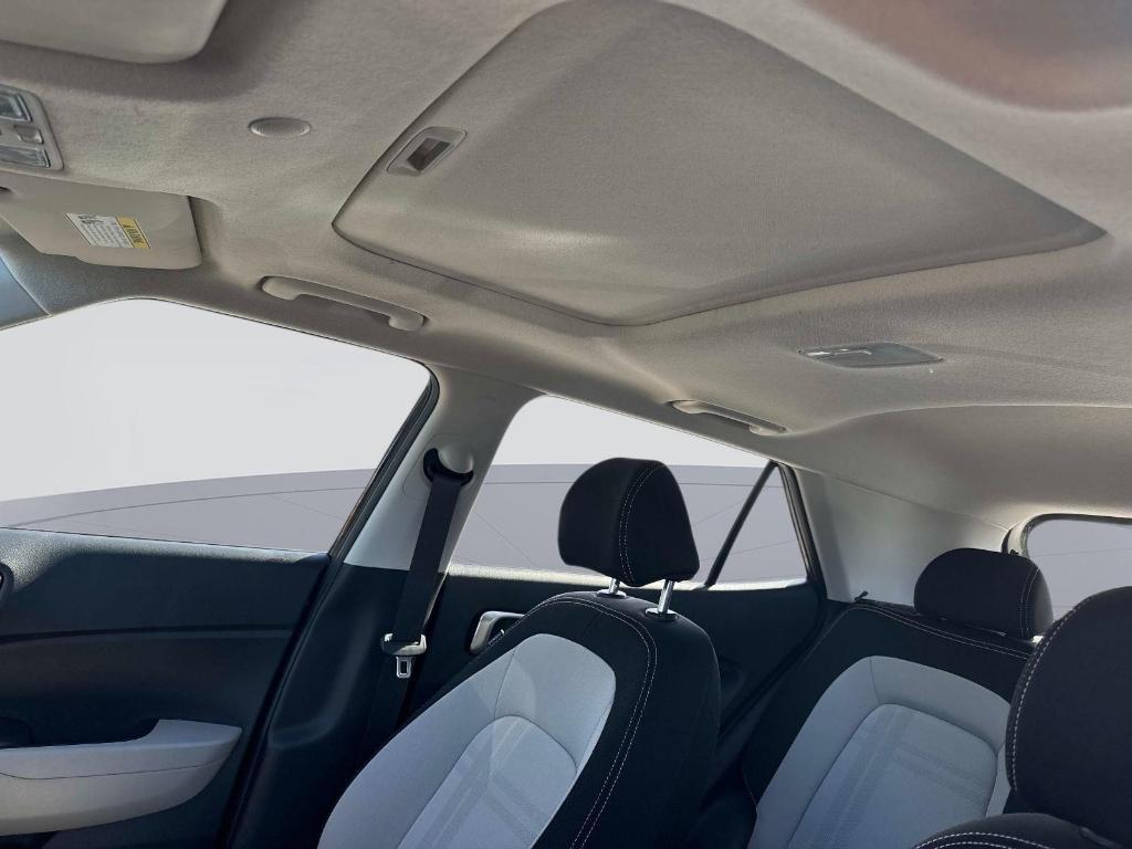 used 2025 Hyundai Venue car, priced at $20,495