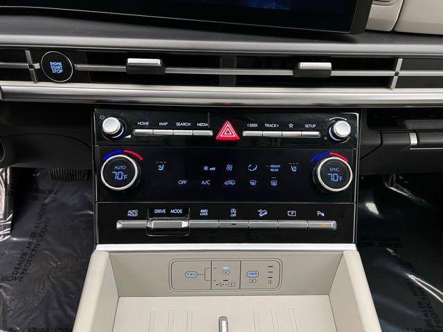 used 2024 Hyundai Santa Fe car, priced at $26,495