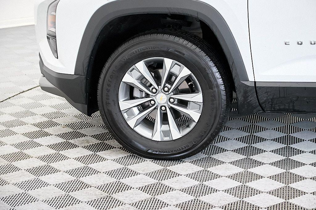 used 2025 Chevrolet Equinox car, priced at $22,995