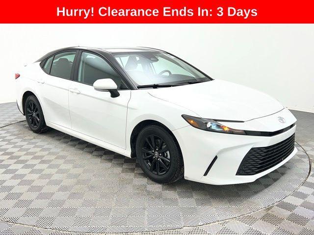 used 2025 Toyota Camry car, priced at $25,685