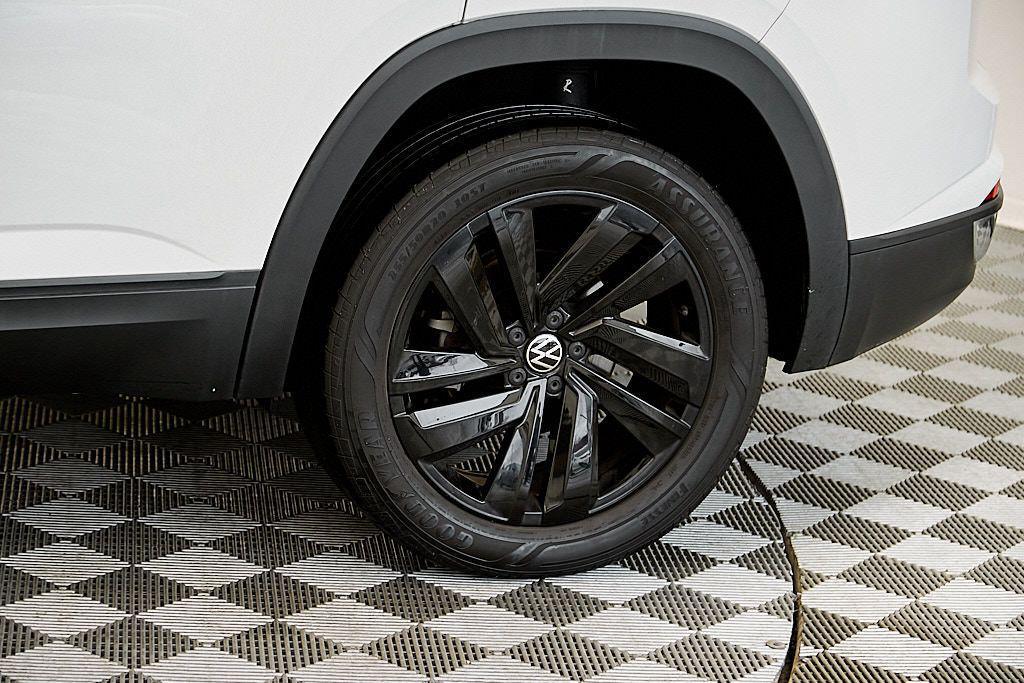 used 2021 Volkswagen Atlas Cross Sport car, priced at $21,595